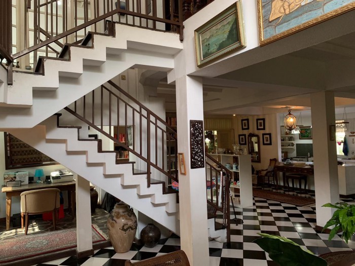 Rumah dijual di Jl. Raya Jagakarsa Jakarta Selatan